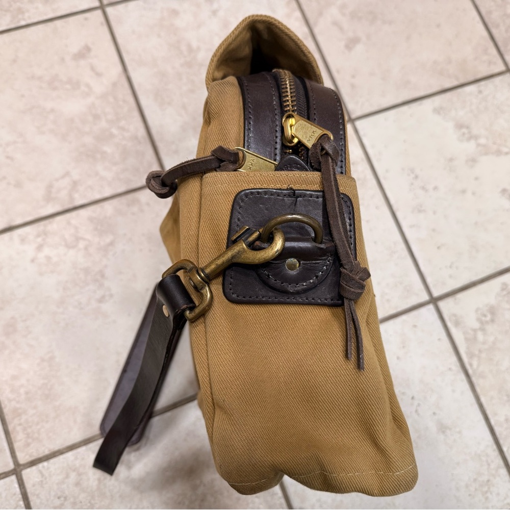 Filson 257 - Computer Briefcase - Picture 4 of 10